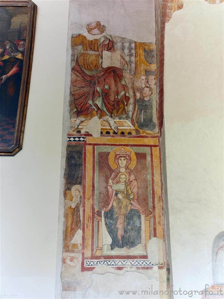 Milan (Italy) - Medieval frescoes in the Cittadini Chapel in the Basilica of San Lorenzo Maggiore